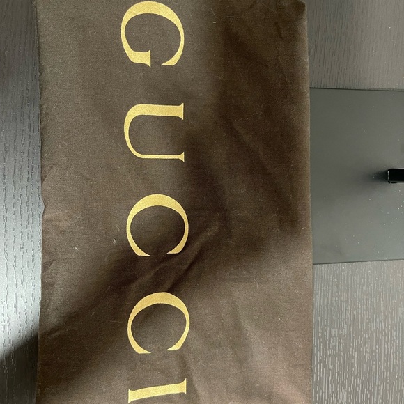 Gucci Dusty Avio Shoulder Bag with Chain - Picture 12 of 14